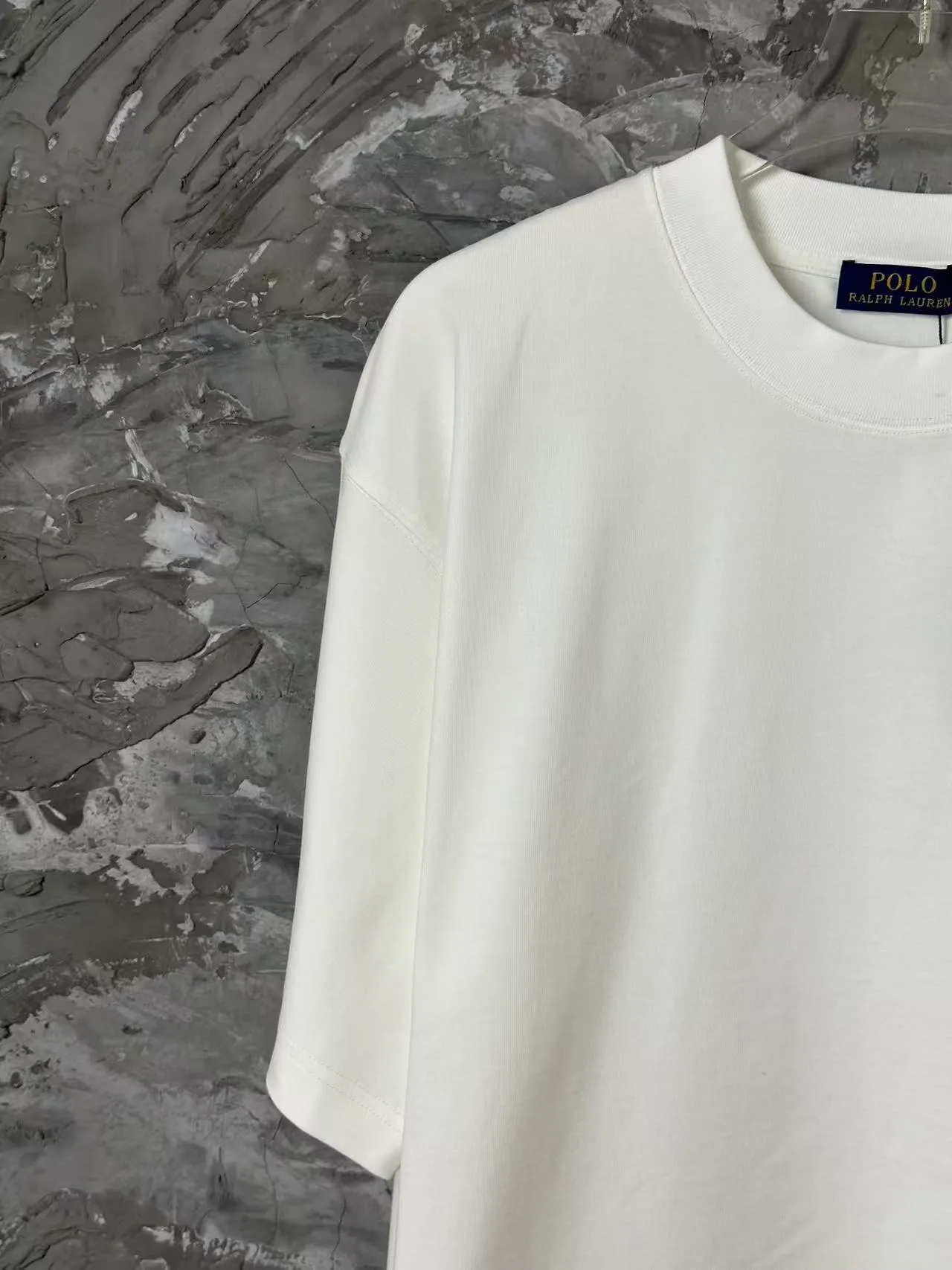 g Ralph Laure*26ss New Arrival. . .Oversize . Same Style. Color：Black White SIZE：S M L XL 7026